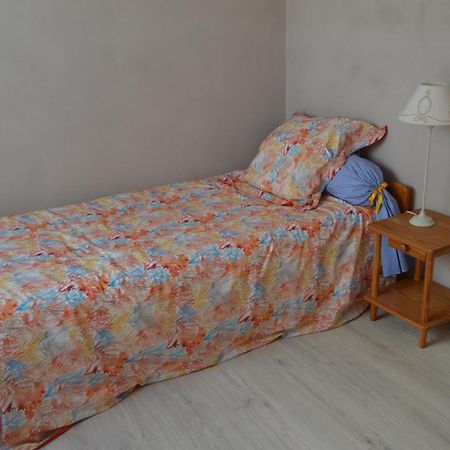Escale A Villeperdue Chambre Neringa Saint-Épain Kültér fotó