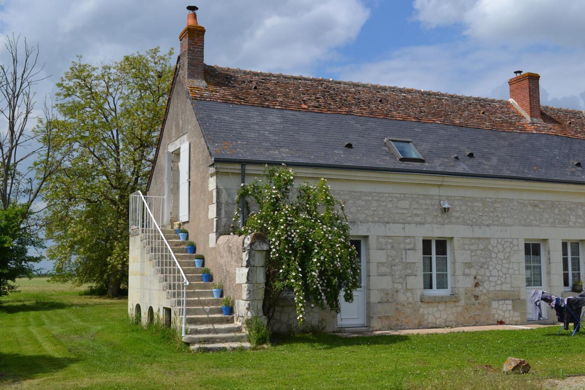 Escale A Villeperdue Chambre Neringa Saint-Épain Kültér fotó